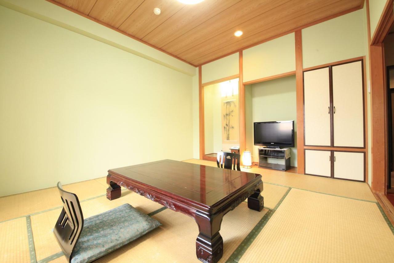 Kkr Hakone Miyanoshita Hotel Exterior photo